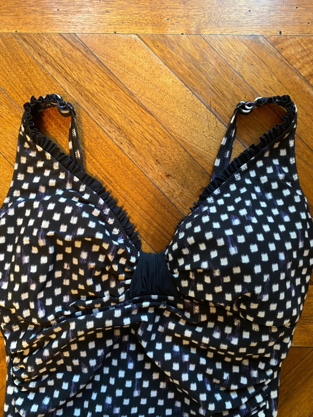 Gottex Black and White Patterned Swim Top 34D Size L Tankini Supportive Ruffle - Picture 3 of 9
